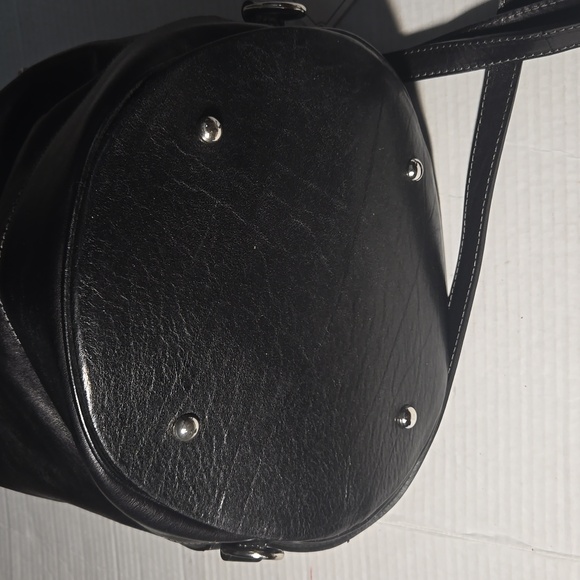 Time resistance leather bucket bag - Picture 6 of 8